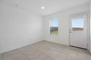8400 High Robin Ave, Fort Worth, TX 76123 - Photo 9