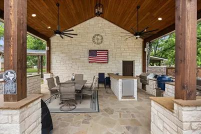 7400 Fox Run Court, Granbury, TX 76049 - Photo 33