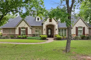 7400 Fox Run Ct, Granbury, TX 76049 - Photo 1
