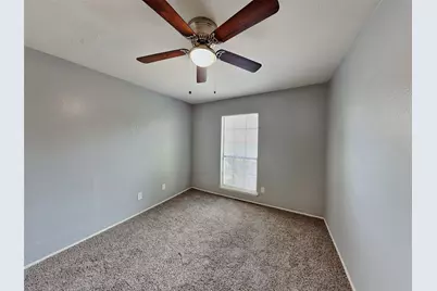 7439 Oakmore Drive, Dallas, TX 75249 - Photo 15