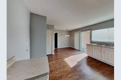 7439 Oakmore Drive, Dallas, TX 75249 - Photo 7