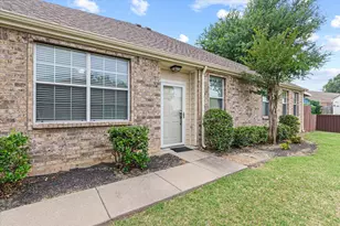 2384 San Jacinto Dr, Lewisville, TX 75067 - Photo 3