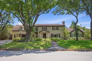 1301 Thomas Pl, Fort Worth, TX 76107 - Photo 1