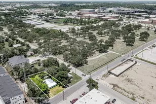 420 S Lillian St, Stephenville, TX 76401 - Photo 3