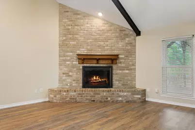 1004 Tillamook Street, Hewitt, TX 76643 - Photo 9