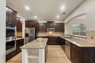 4421 Don Dr, Mansfield, TX 76063 - Photo 5