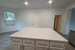 2719 Frazier St, Dallas, TX 75210 - Photo 25