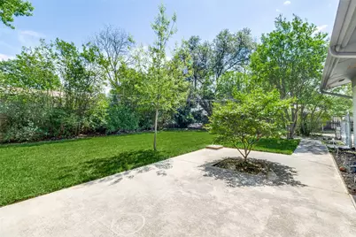 3322 Dothan Lane, Dallas, TX 75229 - Photo 17