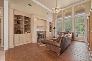 1701 W Lake Shore Dr, Alvarado, TX 76009 - Photo 11