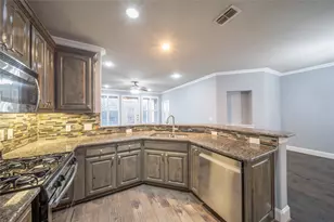 500 Waters Edge Dr, Lake Dallas, TX 75065 - Photo 1