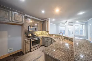 500 Waters Edge Dr, Lake Dallas, TX 75065 - Photo 3