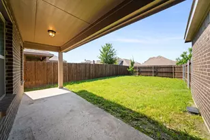 499 Washington Ave, Waxahachie, TX 75165 - Photo 33