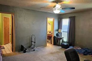 609 Betsy Ross Dr, Arlington, TX 76002 - Photo 27