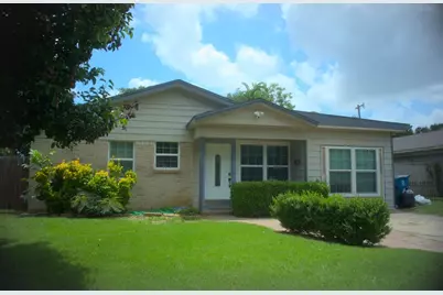 712 Ridgecrest Drive, Lewisville, TX 75067 - Photo 1