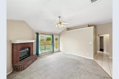 4720 Topaz Lane, Granbury, TX 76049 - Photo 9