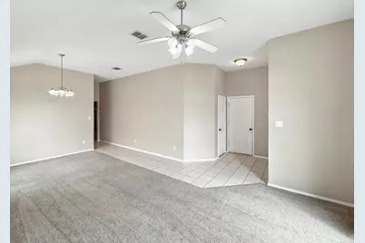 4720 Topaz Lane, Granbury, TX 76049 - Photo 5