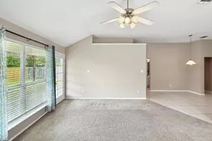 4720 Topaz Ln, Granbury, TX 76049 - Photo 11
