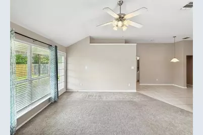 4720 Topaz Lane, Granbury, TX 76049 - Photo 11