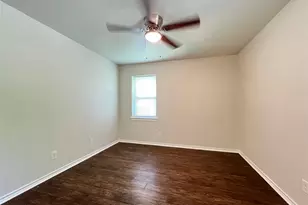114 Southmanor Ct, Sanger, TX 76266 - Photo 9