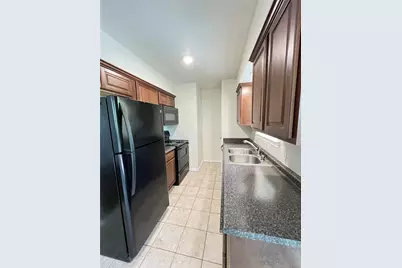 114 Southmanor Court, Sanger, TX 76266 - Photo 5