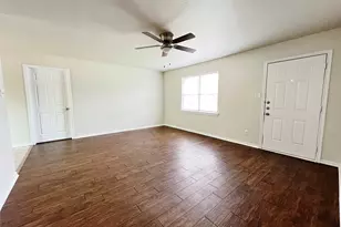 114 Southmanor Ct, Sanger, TX 76266 - Photo 3