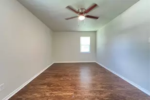 114 Southmanor Ct, Sanger, TX 76266 - Photo 11