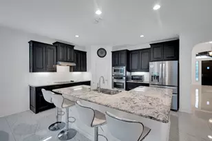 417 Ashlawn Dr, Midlothian, TX 76065 - Photo 9