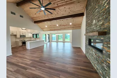 124 Sequoya Drive E, Lake Kiowa, TX 76240 - Photo 7