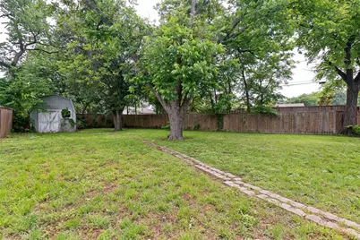 10148 Timber Trail Drive, Dallas, TX 75229 - Photo 11