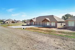 101 Lone Star Rd, Poolville, TX 76487 - Photo 5