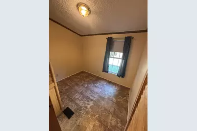 306 Oak Street, Nocona, TX 76255 - Photo 11