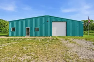 2375 Sunrise Bay Ct, Granbury, TX 76048 - Photo 1