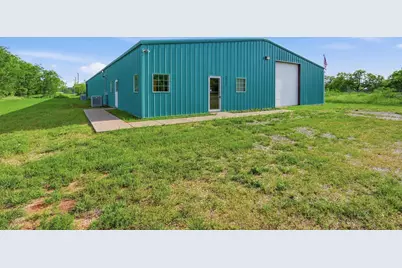 2375 Sunrise Bay Court, Granbury, TX 76048 - Photo 7