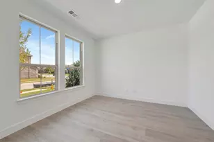 3008 Sandy Spgs Dr, Arlington, TX 76017 - Photo 31