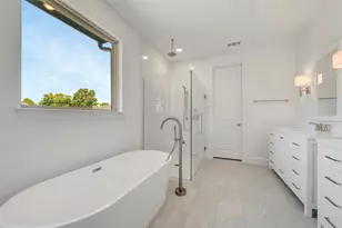 3008 Sandy Spgs Dr, Arlington, TX 76017 - Photo 21
