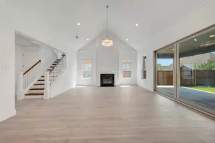 3008 Sandy Spgs Dr, Arlington, TX 76017 - Photo 5