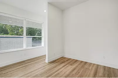 2217 N Fitzhugh Avenue #301, Dallas, TX 75204 - Photo 27