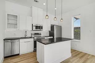 2217 N Fitzhugh Ave, Dallas, TX 75204 - Photo 7