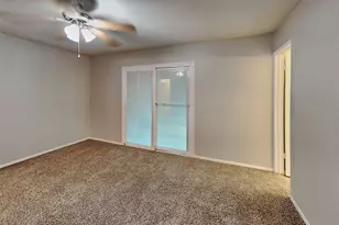 117 Cooper St, Cedar Hill, TX 75104 - Photo 7