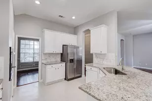 7616 Belcrest Dr, Frisco, TX 75034 - Photo 3