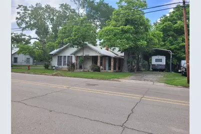 384 Monroe, Deport, TX 75435 - Photo 3