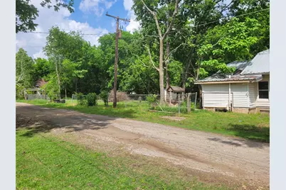 384 Monroe, Deport, TX 75435 - Photo 7