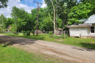 384 Monroe, Deport, TX 75435 - Photo 7