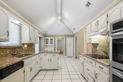 217 Willowcrest Drive, Garland, TX 75040 - Photo 17