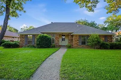 217 Willowcrest Drive, Garland, TX 75040 - Photo 3