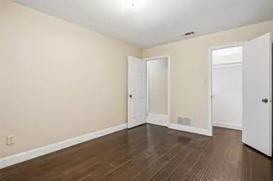 217 Willowcrest Dr, Garland, TX 75040 - Photo 27
