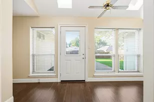 217 Willowcrest Dr, Garland, TX 75040 - Photo 11