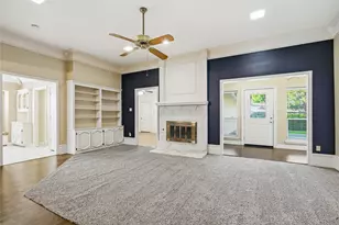 217 Willowcrest Dr, Garland, TX 75040 - Photo 7