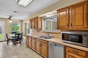 2516 Willowdale Dr, Carrollton, TX 75006 - Photo 13