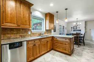 11315 Fernald Ave, Dallas, TX 75218 - Photo 9